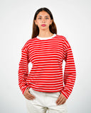 Dorian striped long-sleeve T-shirt in red and white stripes with a white collar, front view on a female model.